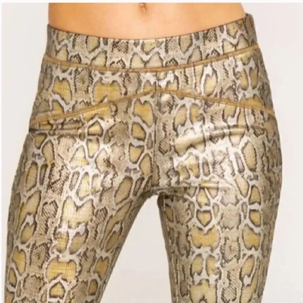 Free People Women's Gold Rio Snake Print Pull On Skinny Moto Leggings Medium NWT